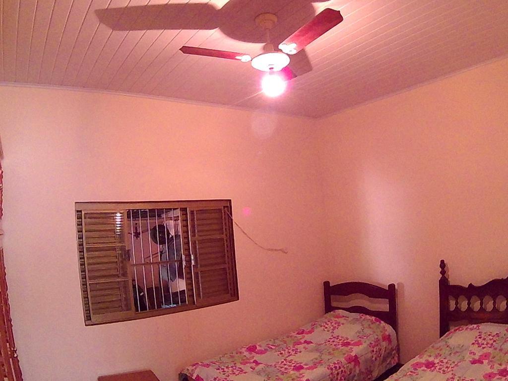 Casa para temporada da Vó Cida Olímpia Habitación foto